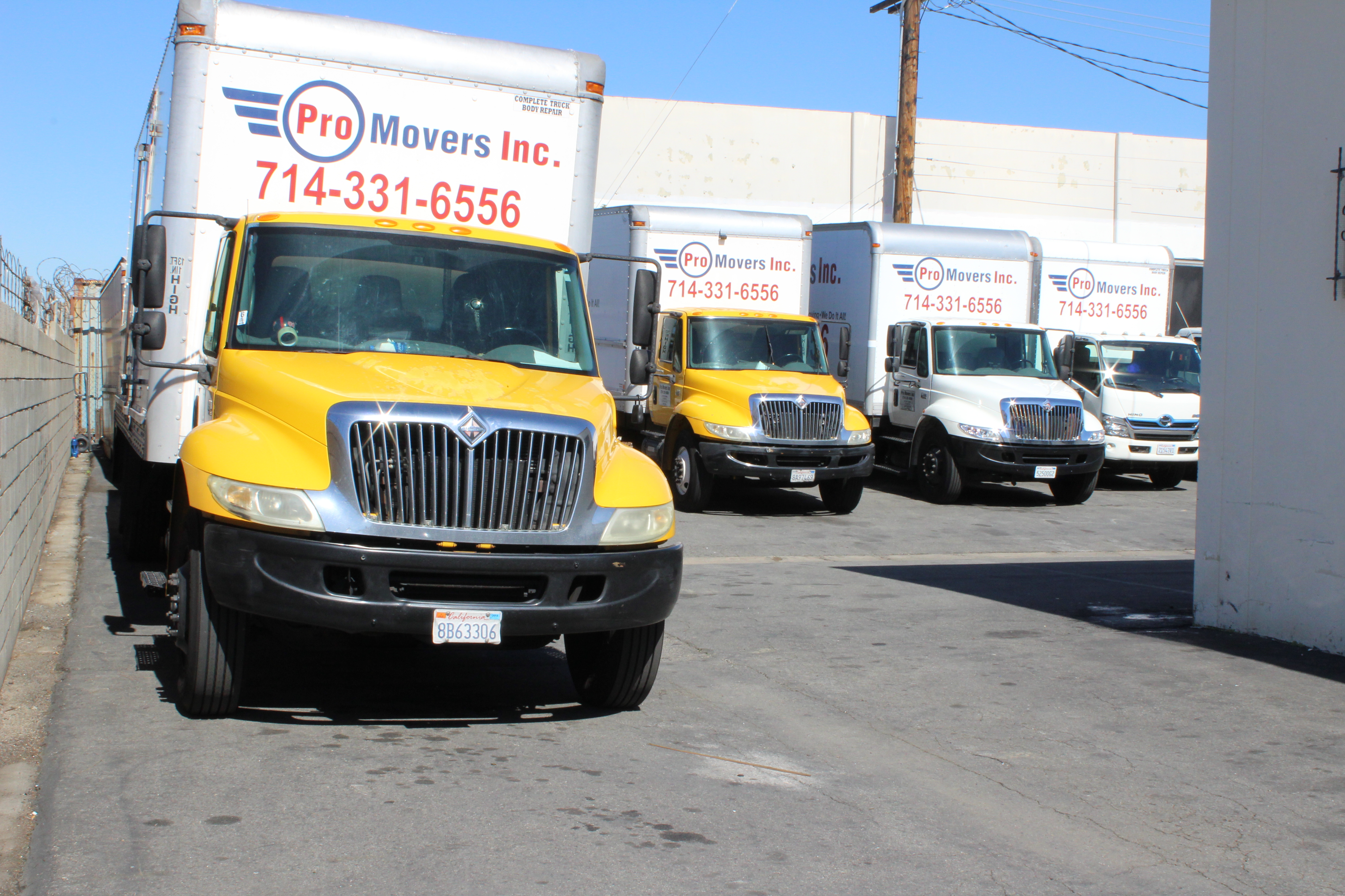 Our own truck park for your comfortable moving to Laguna Beach.